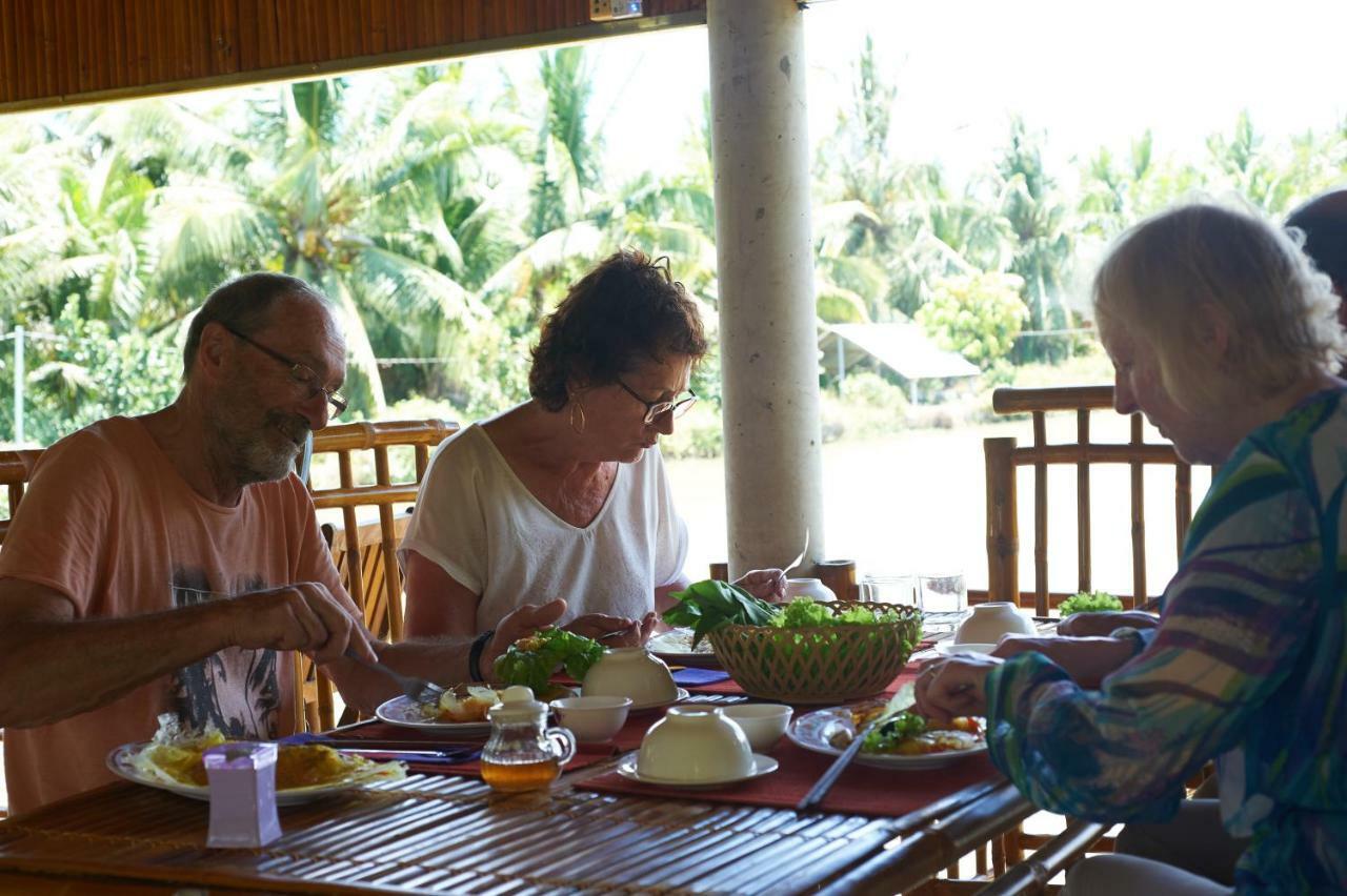 Tra Vinh Lodge Nguyet Hang Exterior photo